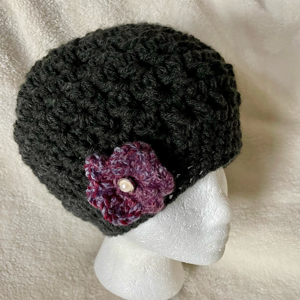Cloche hat